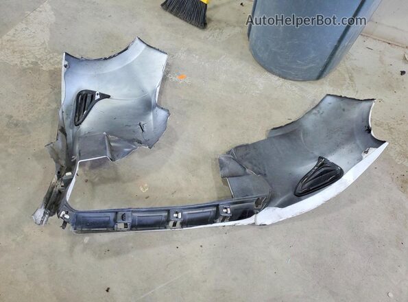 2T1BURHE8HC889066 2017 TOYOTA COROLLA White Engine compartment view