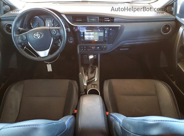 2T1BURHE8JC003088 2018 TOYOTA COROLLA Gray წინა პანელის ხედი