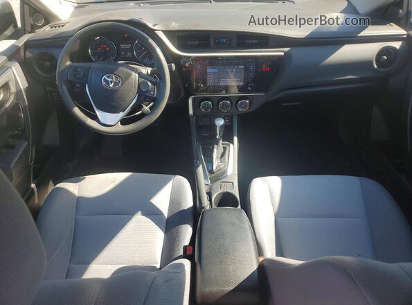 2T1BURHE8JC009473 2018 TOYOTA COROLLA Black Առջևի վահանակի տեսք
