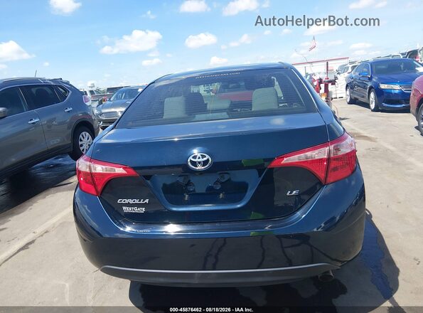 2T1BURHE8JC038858 2018 TOYOTA COROLLA Blue 