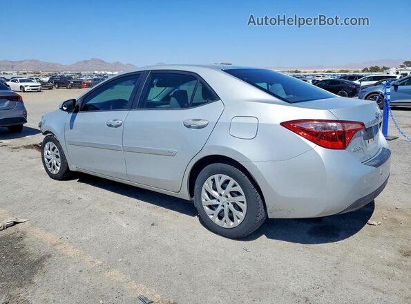 2T1BURHE8JC043963 2018 TOYOTA COROLLA Серебряный Задняя левая четверть