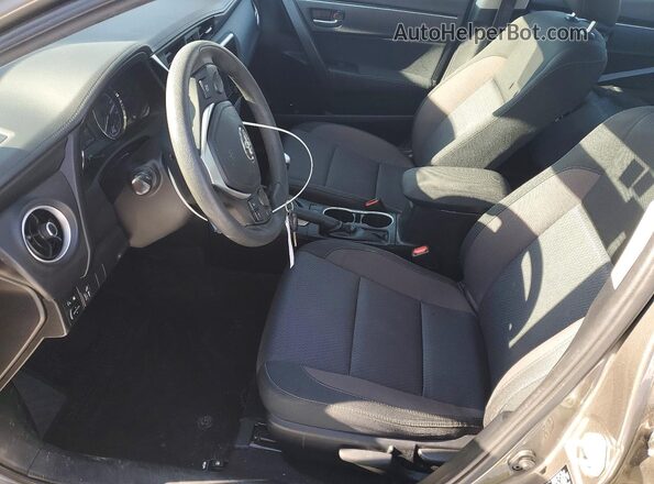 2T1BURHE8JC108021 2018 TOYOTA COROLLA Серый Вид салона спереди