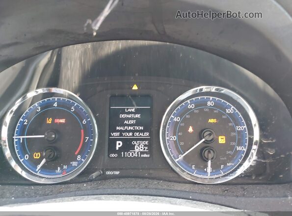 2T1BURHE8JC978058 2018 TOYOTA COROLLA Blue Вид задніх сидінь