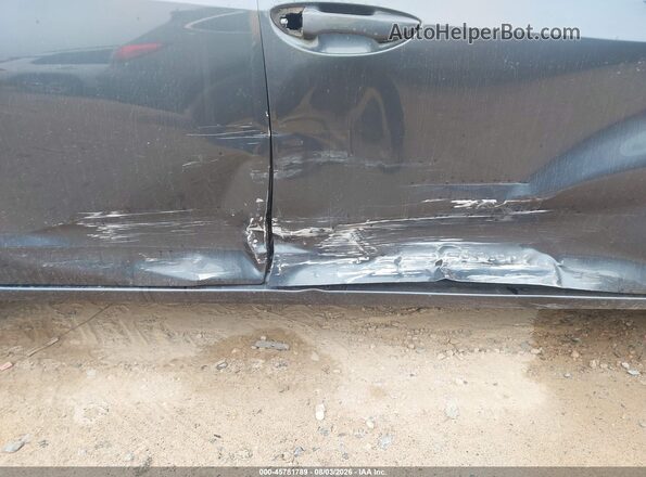 2T1BURHE9GC575599 2016 TOYOTA COROLLA Blue Widok z przodu