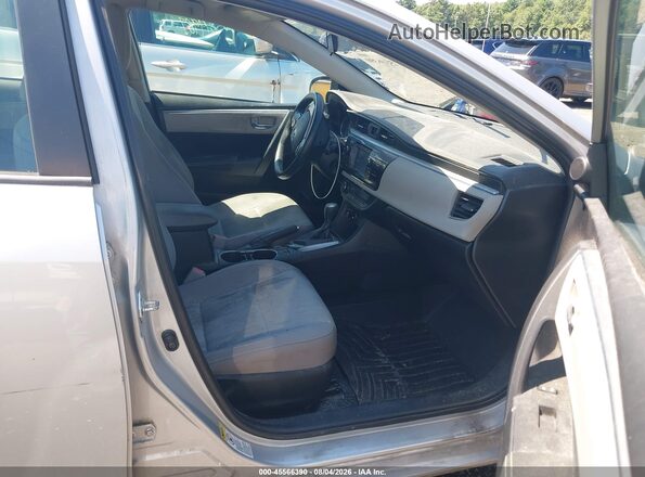 2T1BURHE9GC656375 2016 TOYOTA COROLLA Silver Widok wnętrza z przodu