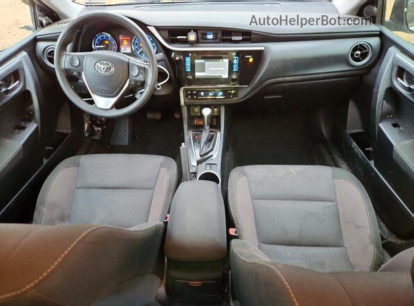 2T1BURHE9HC850597 2017 TOYOTA COROLLA Silver წინა პანელის ხედი