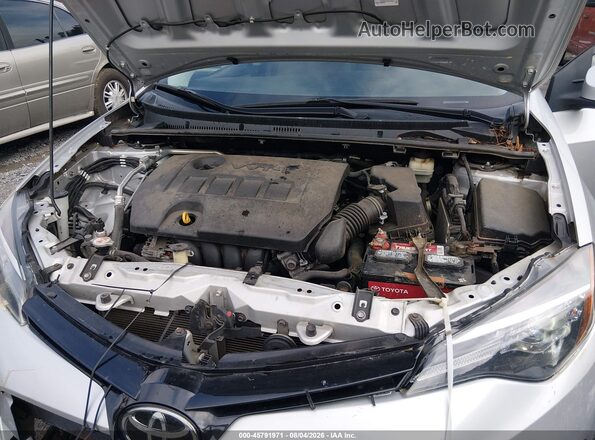 2T1BURHE9JC001527 2018 TOYOTA COROLLA Silver Հետևի տեսք