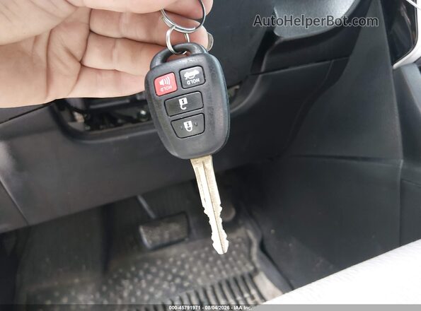 2T1BURHE9JC001527 2018 TOYOTA COROLLA Silver Առջևի վահանակի տեսք