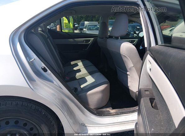 2T1BURHE9JC001527 2018 TOYOTA COROLLA Silver VIN կոդի պիտակի տեսք