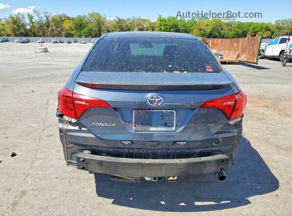 2T1BURHE9JC013838 2018 TOYOTA COROLLA Серый Вид сзади