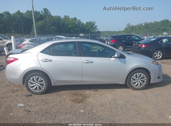2T1BURHE9JC040280 2018 TOYOTA COROLLA Gray Vista interior trasera