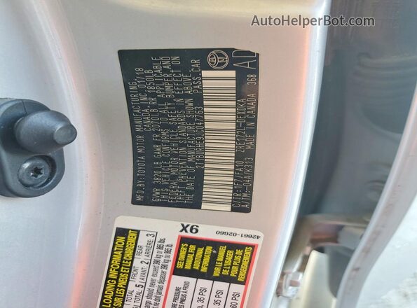 2T1BURHE9JC047763 2018 TOYOTA COROLLA Silver Вид підкапотного простору