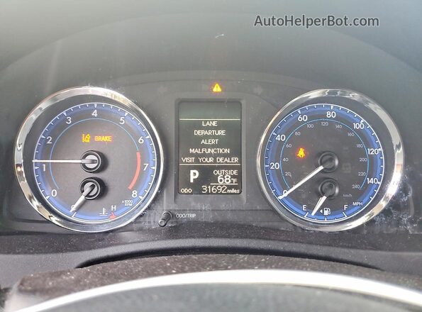 2T1BURHE9JC066460 2018 TOYOTA COROLLA Silver Instrument cluster view