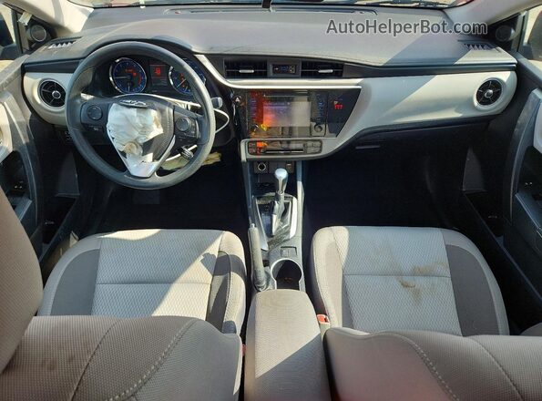 2T1BURHE9JC073439 2018 TOYOTA COROLLA Brown Առջևի վահանակի տեսք