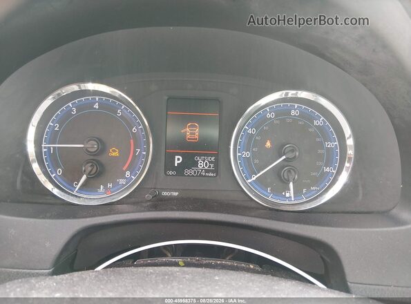 2T1BURHE9JC985228 2018 TOYOTA COROLLA White უკანა სავარძლების ხედი