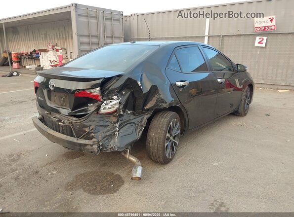 2T1BURHE9JC986699 2018 TOYOTA COROLLA Черный Задняя правая четверть