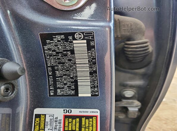 2T1BURHE9KC158556 2019 TOYOTA COROLLA Blue Vista del compartimento del motor