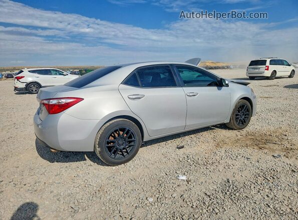 2T1BURHEXGC708791 2016 TOYOTA COROLLA Серебряный Задняя правая четверть