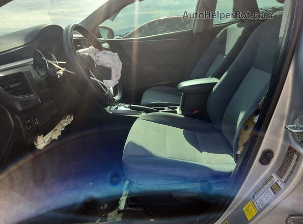 2T1BURHEXGC708791 2016 TOYOTA COROLLA Серебряный Вид салона спереди