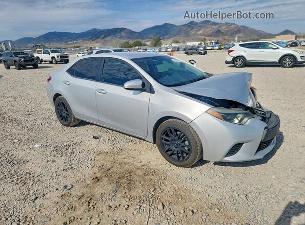 2T1BURHEXGC708791 2016 TOYOTA COROLLA Серебряный Передняя правая четверть