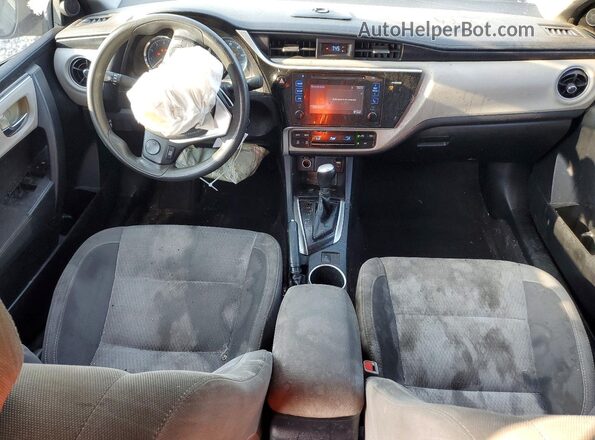 2T1BURHEXHC805930 2017 TOYOTA COROLLA Teal Widok deski rozdzielczej
