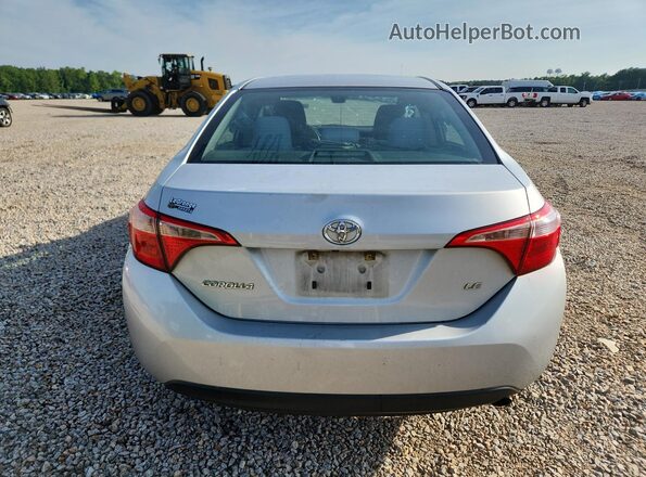 2T1BURHEXHC839091 2017 TOYOTA COROLLA Silver Vista trasera