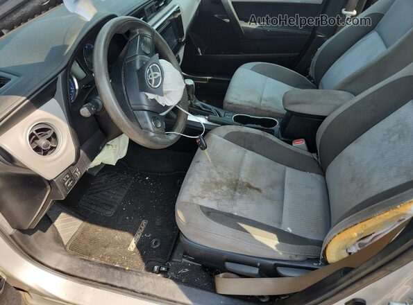 2T1BURHEXHC839091 2017 TOYOTA COROLLA Silver Vista interior delantera