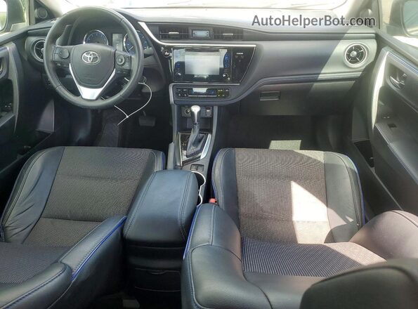2T1BURHEXHC885729 2017 TOYOTA COROLLA Синий Вид панели приборов