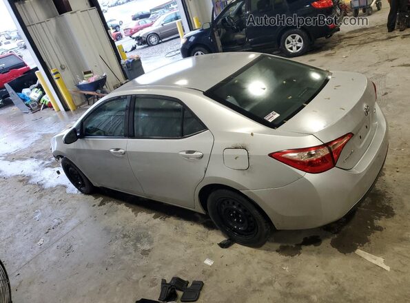 2T1BURHEXHC939000 2017 TOYOTA COROLLA Серебряный Задняя левая четверть