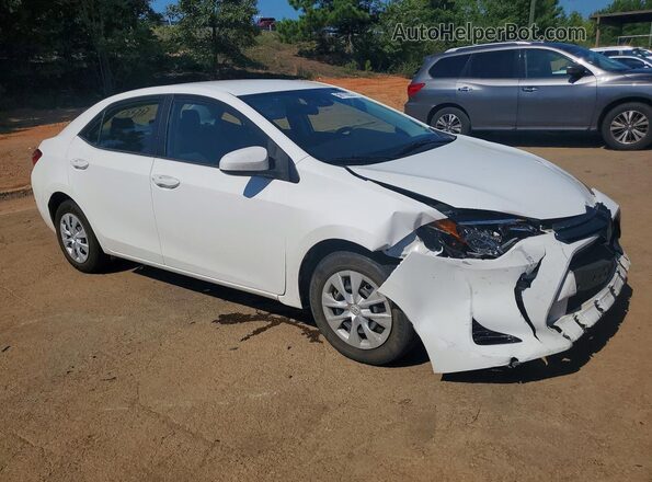 2T1BURHEXJC018451 2018 TOYOTA COROLLA Белый Передняя правая четверть