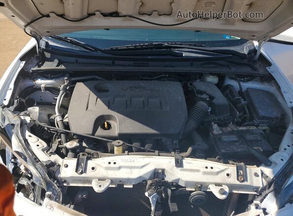 2T1BURHEXJC018451 2018 TOYOTA COROLLA Белый Вид задней части салона