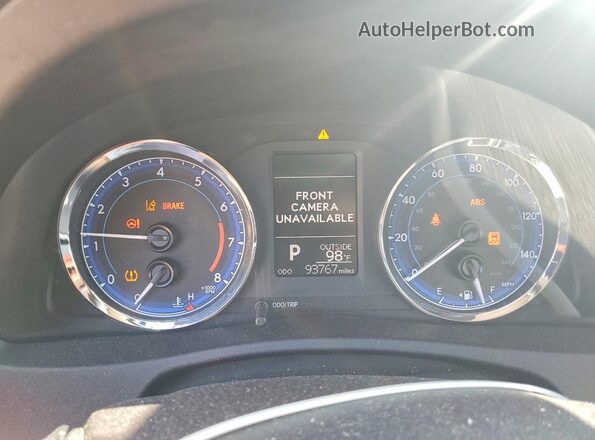 2T1BURHEXJC018451 2018 TOYOTA COROLLA Белый Вид щитка приборов