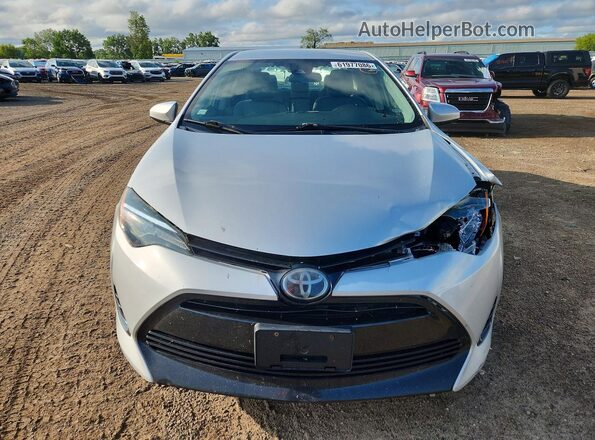 2T1BURHEXJC964470 2018 TOYOTA COROLLA Silver Դիմացի տեսք