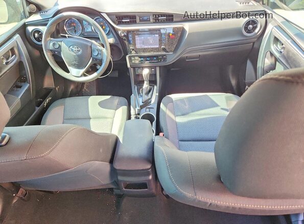 2T1BURHEXKC184583 2019 TOYOTA COROLLA Gray Dashboard view