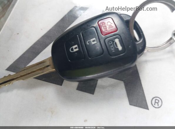 2T1BURHEXKC207988 2019 TOYOTA COROLLA Black Dashboard view