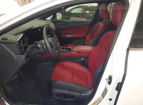 2T2AGCEZ1TC094713 2026 LEXUS NX White Widok wnętrza z przodu