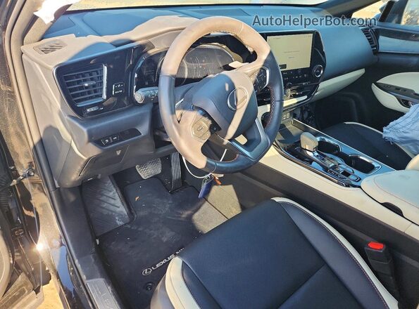 2T2AGCEZ4RC032781 2024 LEXUS NX Black Dashboard view