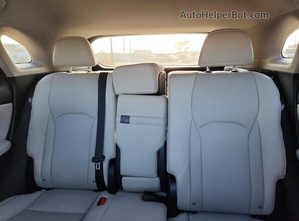 2T2AZMAA9LC165396 2020 LEXUS RX Gray Вид задніх сидінь