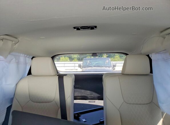 2T2BAMBA0RC026566 2024 LEXUS RX Silver Widok tylnych siedzeń