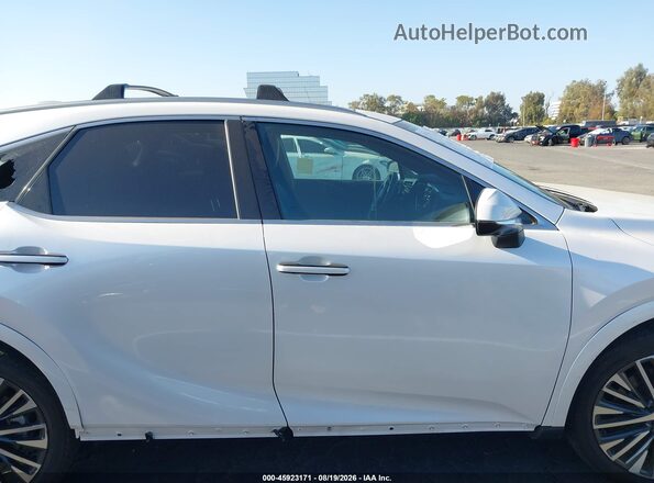 2T2BAMBA3RC042325 2024 LEXUS RX 350 White Սալոնի հետևի տեսք