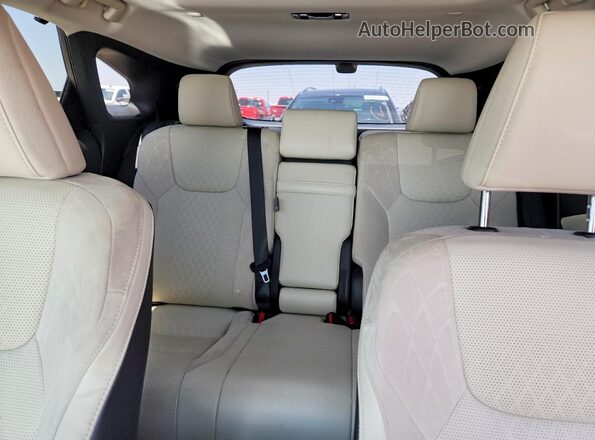2T2BAMBA7SC052653 2025 LEXUS RX White Вид задніх сидінь