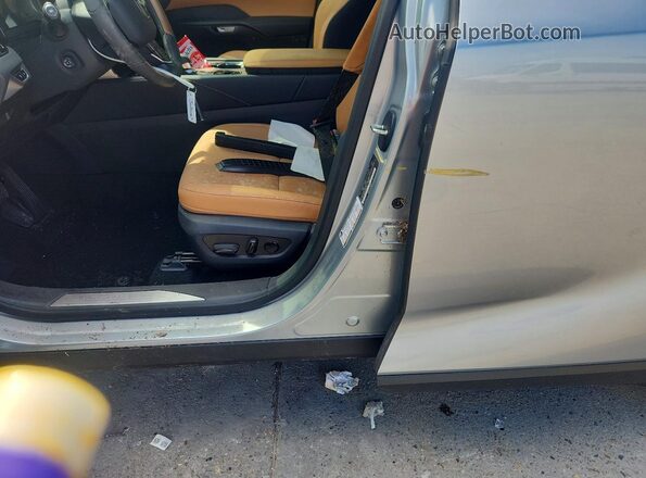 2T2BAMBA7SC067041 2025 LEXUS RX Silver Vista de la etiqueta del VIN