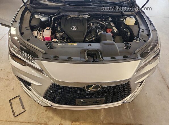 2T2BAMCA6SC102005 2025 LEXUS RX Silver Widok komory silnika