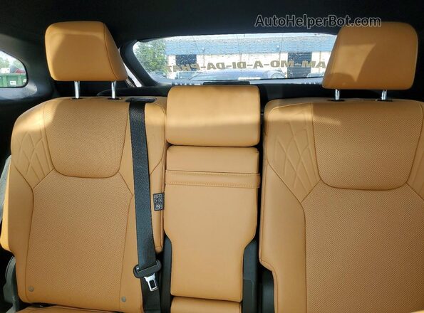 2T2BAMCA7PC032005 2023 LEXUS RX Белый Вид задних сидений