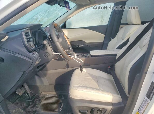 2T2BAMCA8TC126582 2026 LEXUS RX White Вид салону спереду