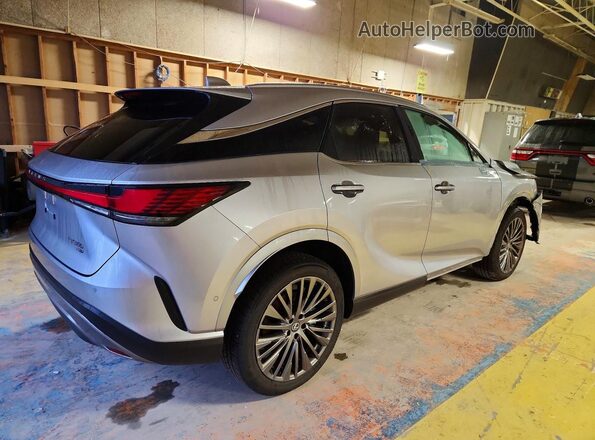 2T2BAMCA8TC144046 2026 LEXUS RX Серебряный Задняя правая четверть