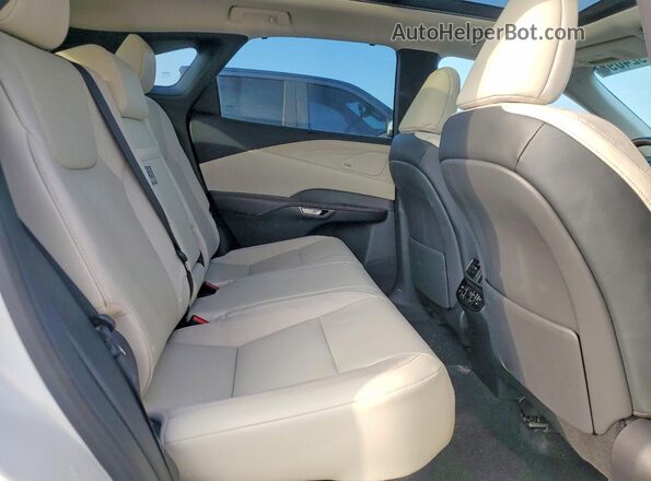 2T2BAMCA9SC097656 2025 LEXUS RX White უკანა სალონის ხედი
