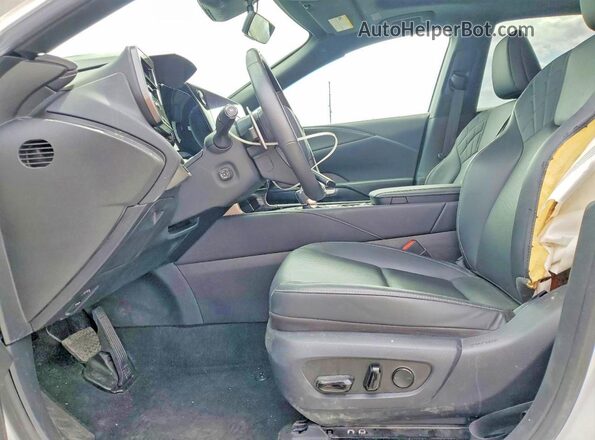2T2BBMCA1RC055716 2024 LEXUS RX Белый Вид салона спереди