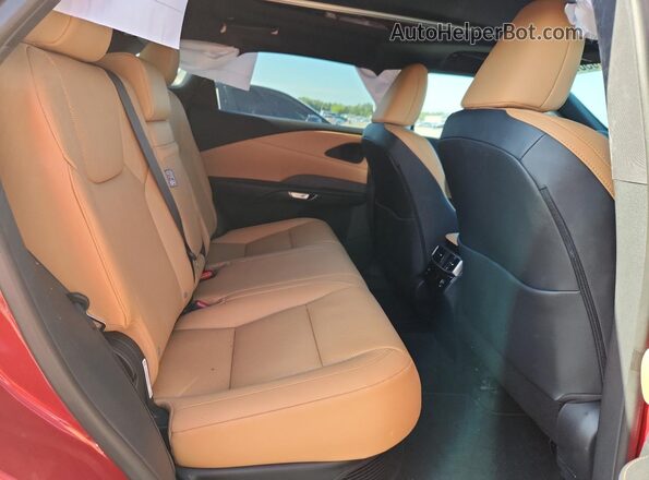 2T2BBMCA1TC138232 2026 LEXUS RX Red Вид задньої частини салону