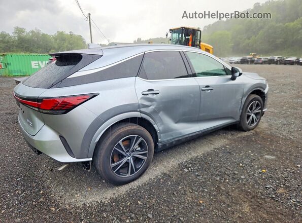 2T2BBMCA4RC038831 2024 LEXUS RX Silver Задня права чверть